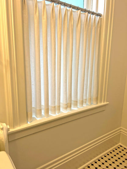 French pleat linen café curtain — product photo