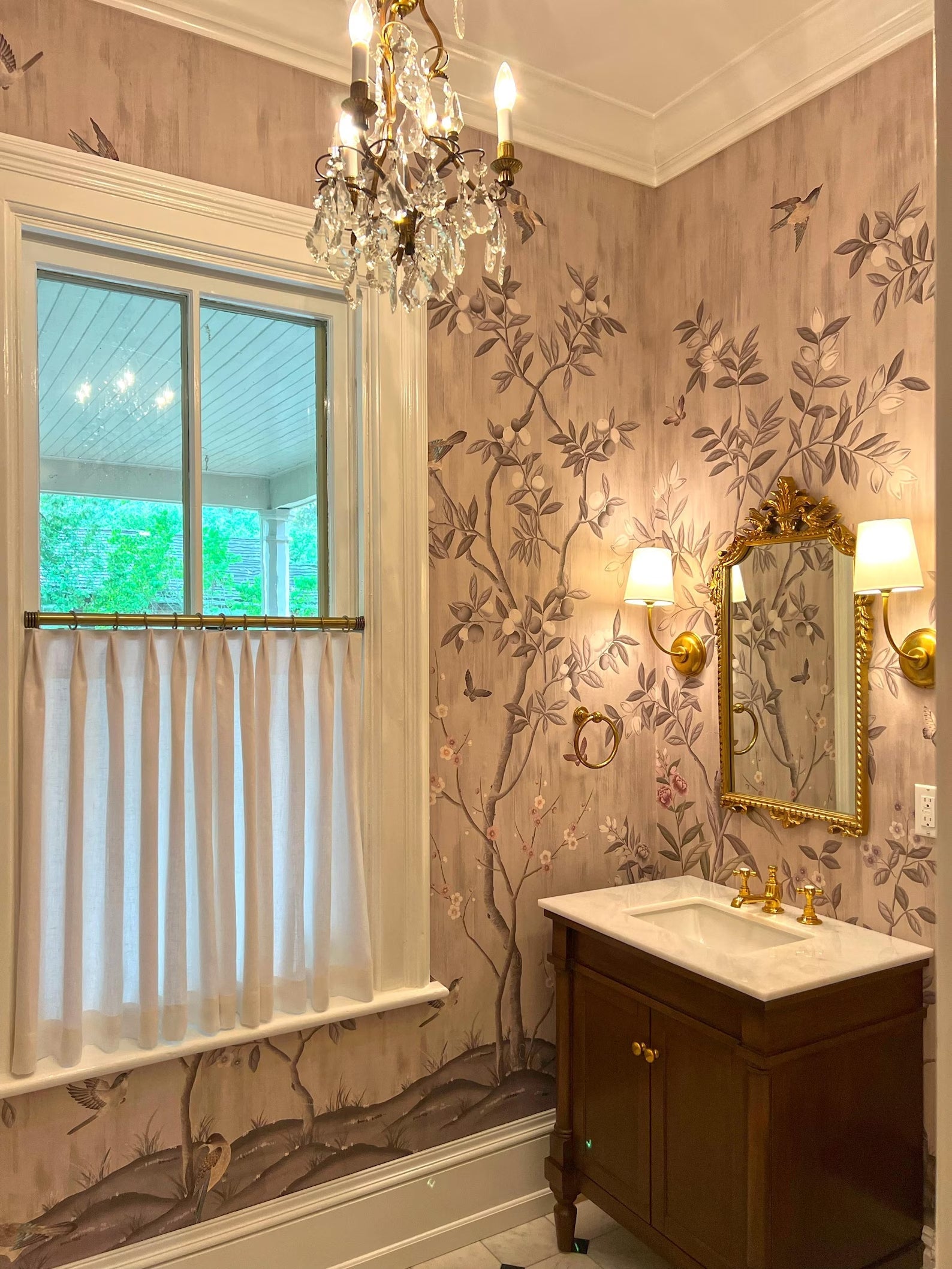 French pleat linen café curtain — product photo