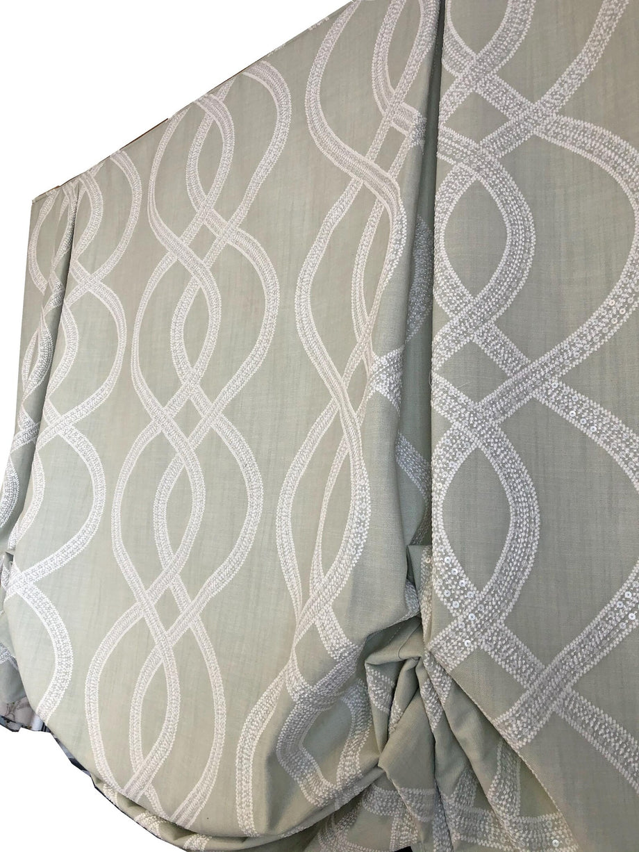 Custom Tulip Roman Shade "Palisades" LOGANOVA Shades