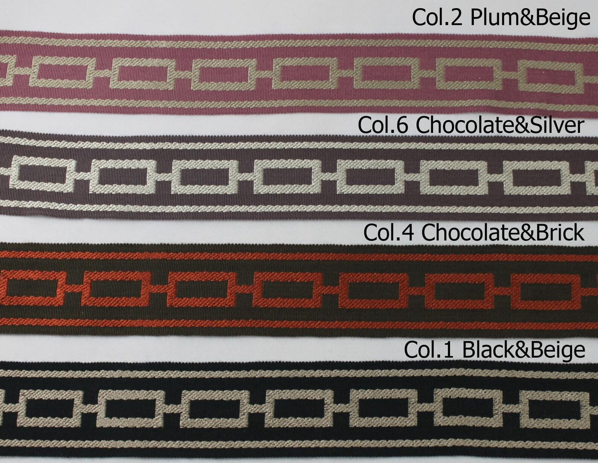 White plastic chain mechanism with brackets and screws included with the shade