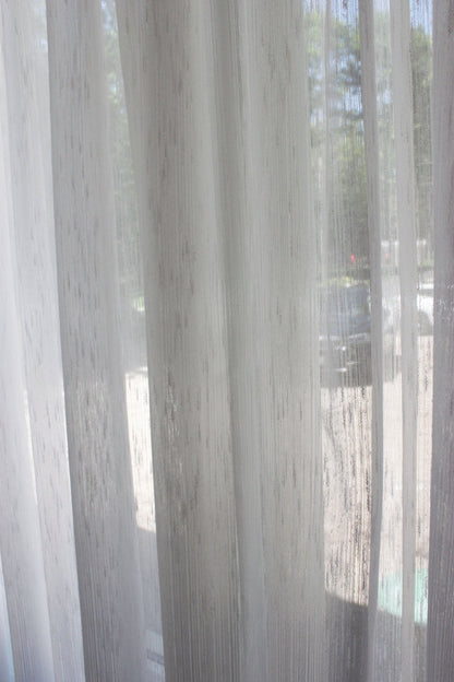 Lugano sheer panel colour detail