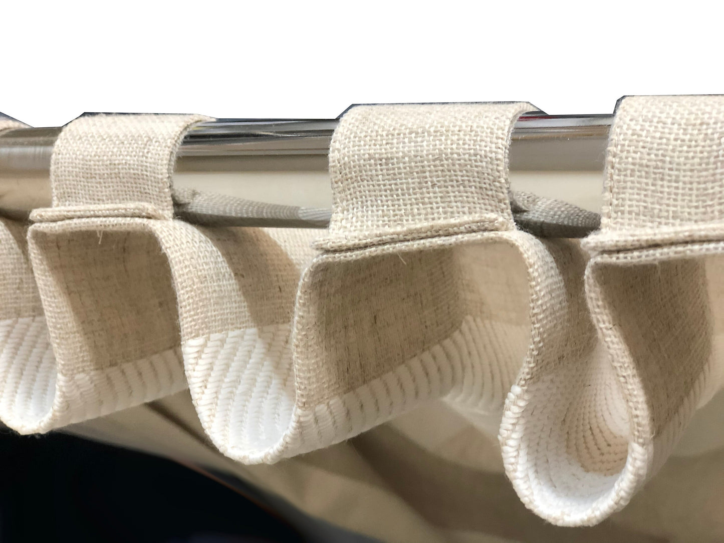Back of the hidden tab header on the rod — LOGANOVA