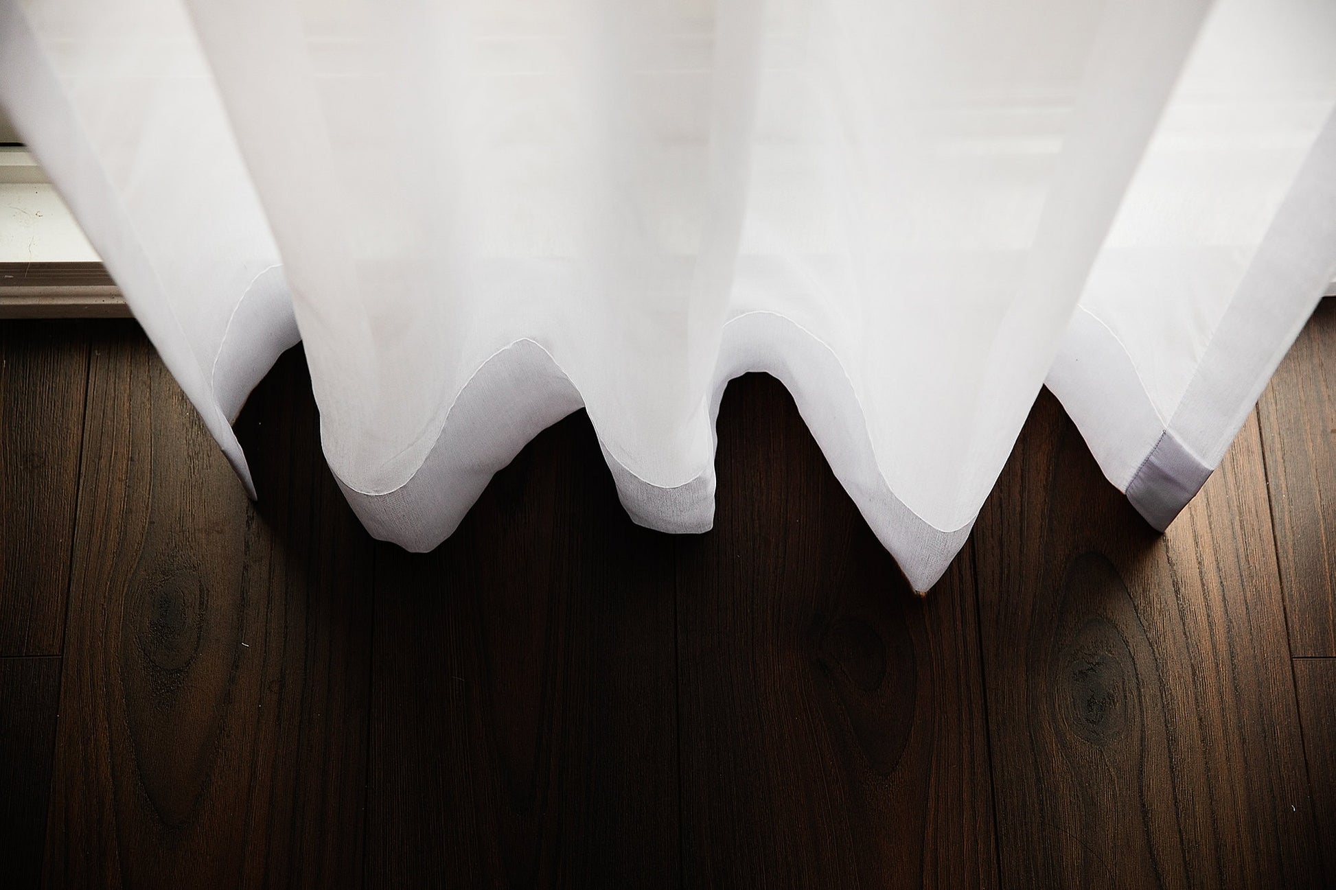 Dallas sheer fabric colours