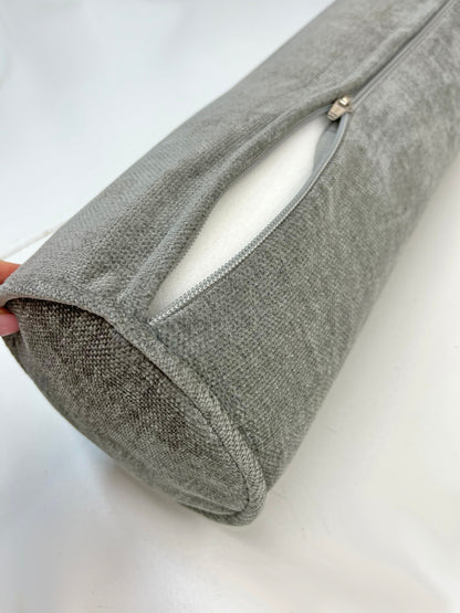 Removable zippered cover over the foam insert, detail — LOGANOVA