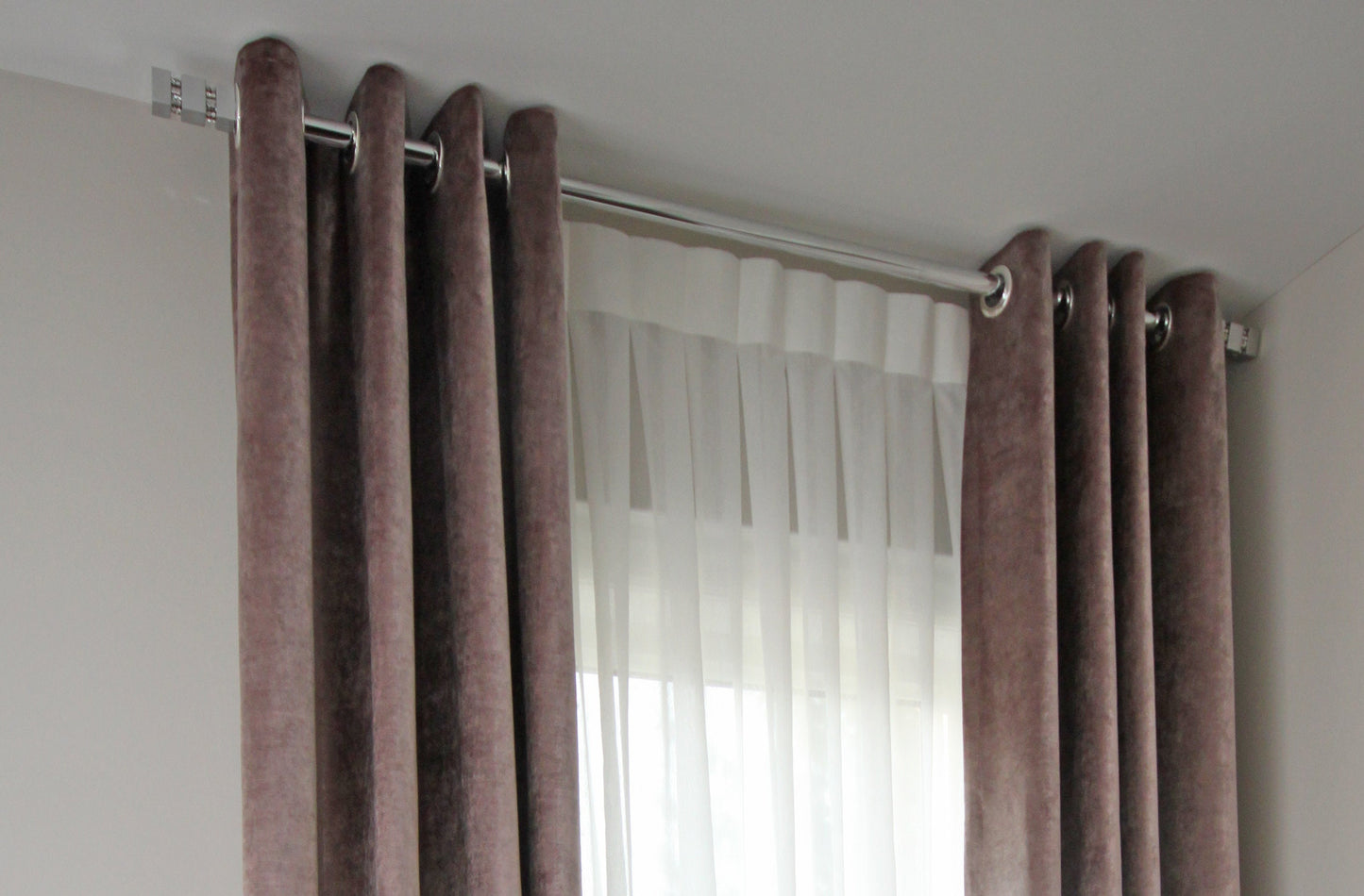Grommet header on a chrome rod, Rowan velour — LOGANOVA