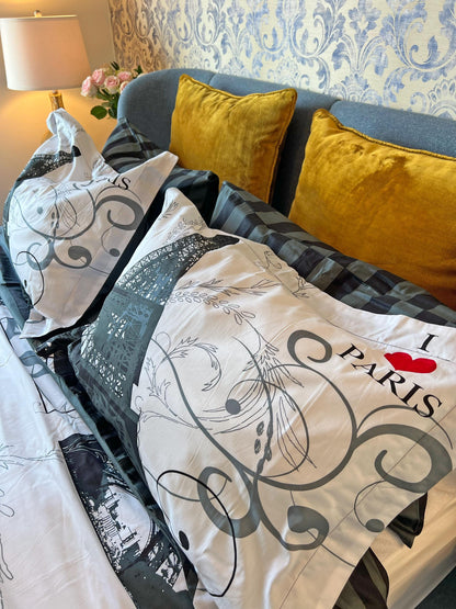 Close view of the Eiffel print cotton fabric and pillowcases