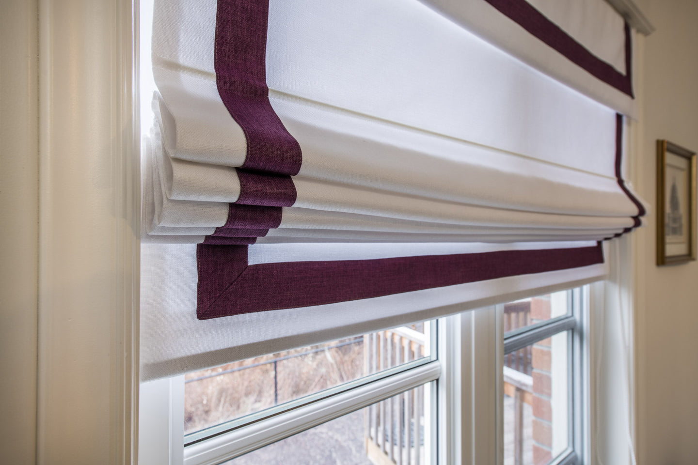 Plum colour of border