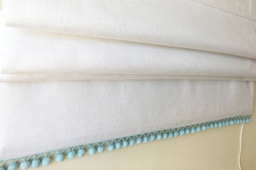 Custom Plain Pom Pom Colour Flat Roman Shade