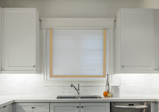 Maize colour of border